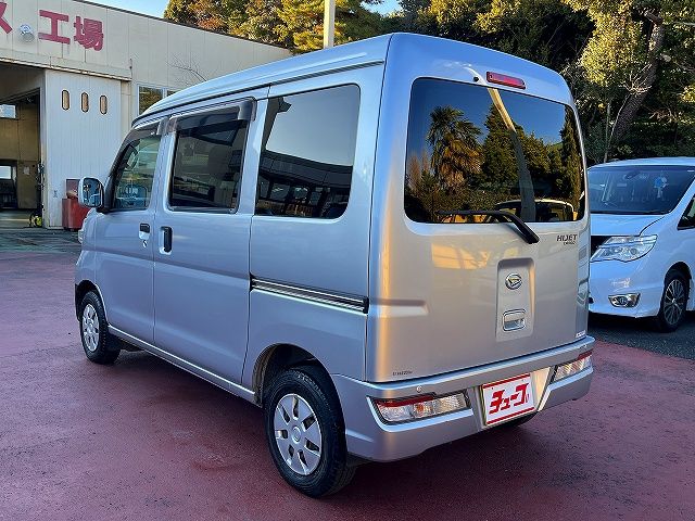 DAIHATSU HIJET CARGO 2018