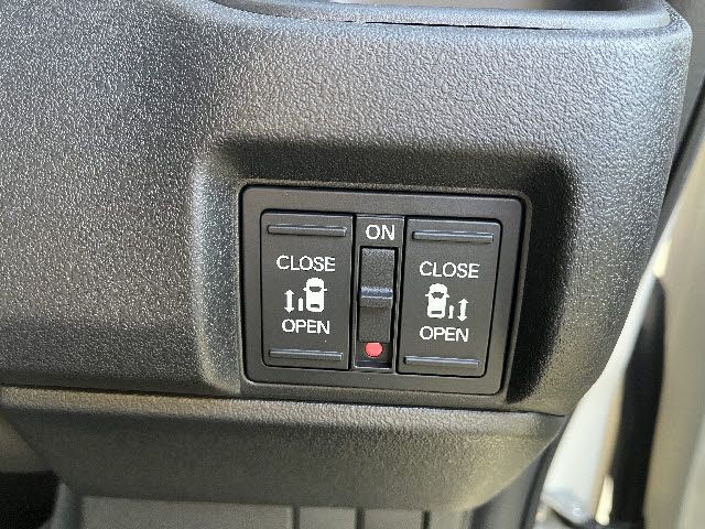 HONDA N BOX CUSTOM 2025