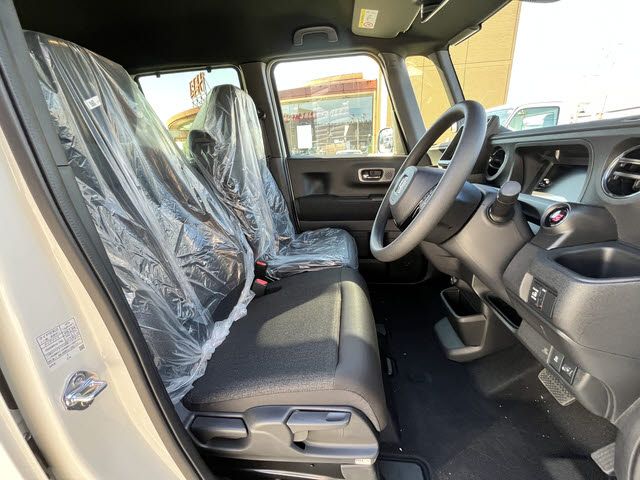 HONDA N BOX CUSTOM 2025