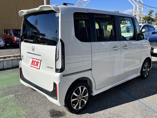 HONDA N BOX CUSTOM 2025
