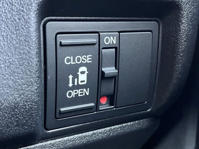 HONDA N BOX CUSTOM 2025