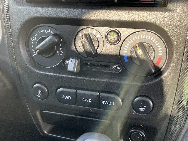 SUZUKI JIMNY 4WD 2011