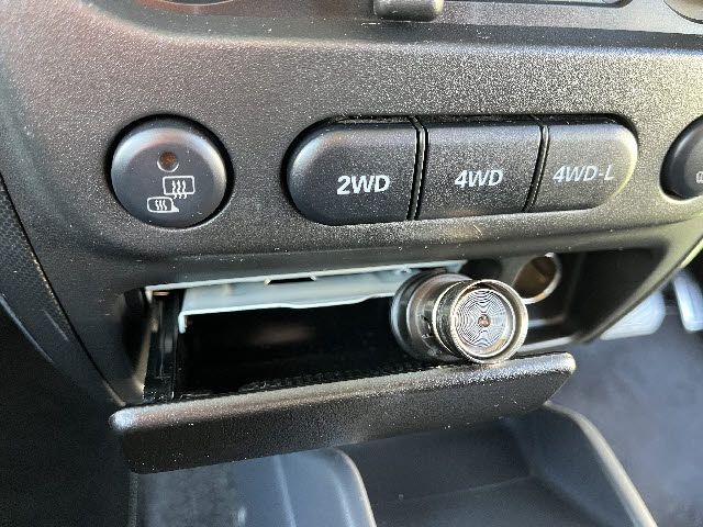 SUZUKI JIMNY 4WD 2011