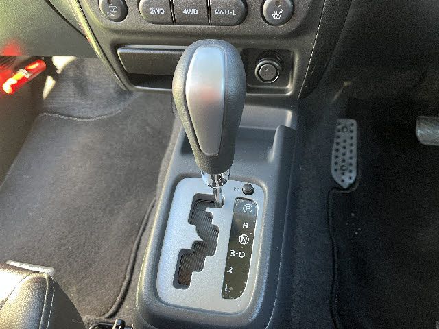 SUZUKI JIMNY 4WD 2011