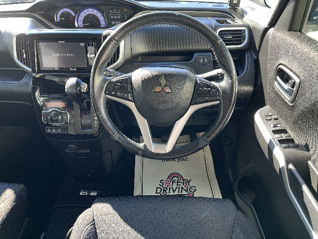 MITSUBISHI DELICA D:2 CUSTOM 2WD 2017