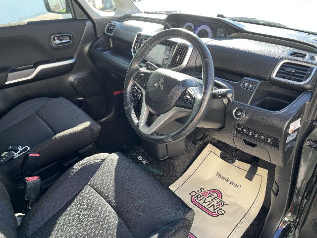 MITSUBISHI DELICA D:2 CUSTOM 2WD 2017