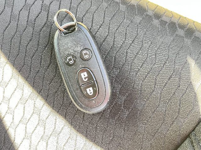 MITSUBISHI DELICA D:2 CUSTOM 2WD 2017