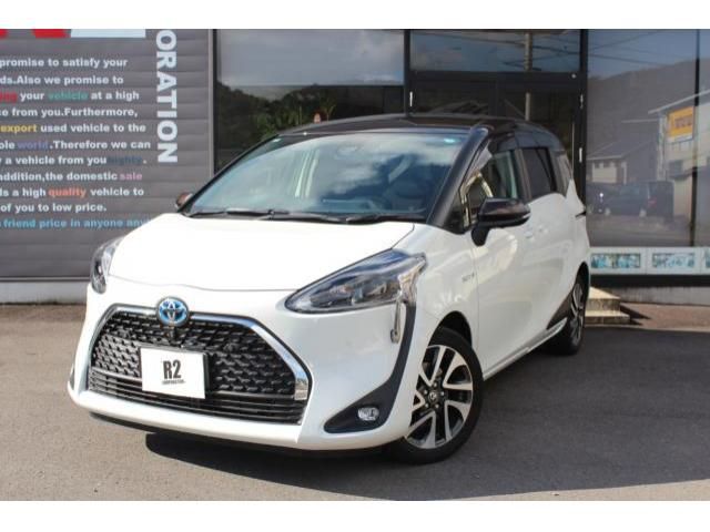 TOYOTA SIENTA HYBRID 2019