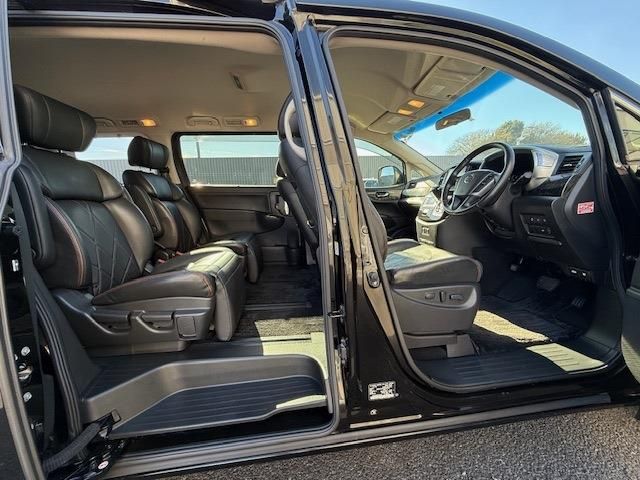 NISSAN ELGRAND 2014