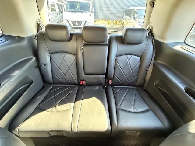 NISSAN ELGRAND 2014
