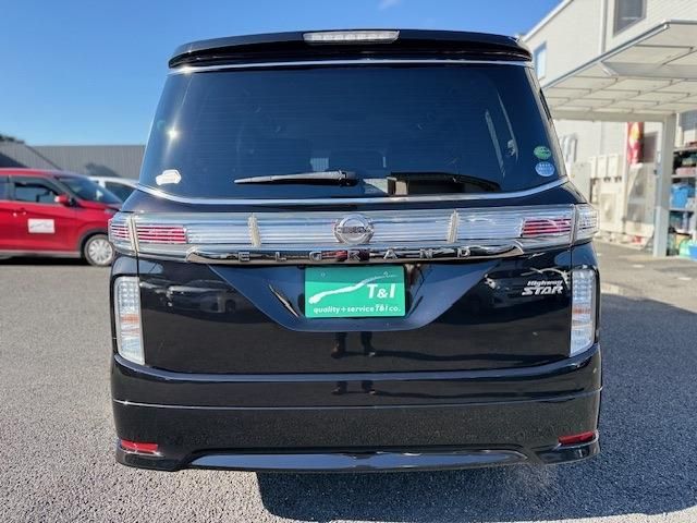 NISSAN ELGRAND 2014