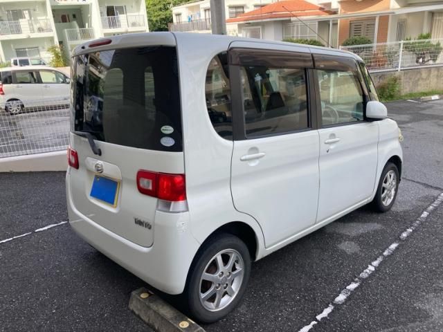 DAIHATSU TANTO 2008