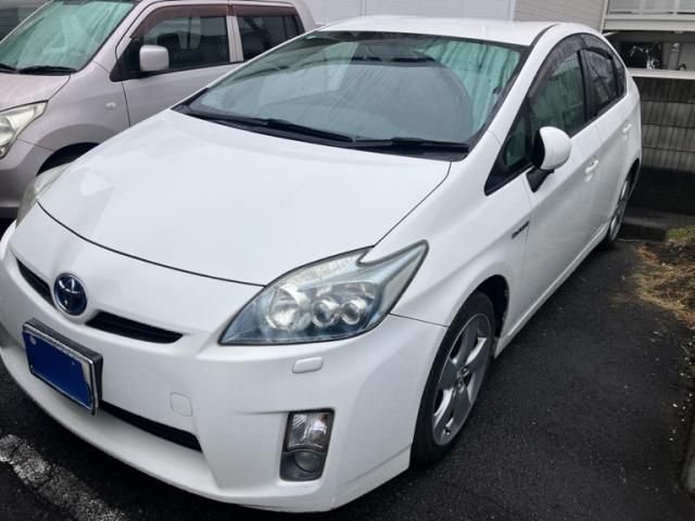 TOYOTA PRIUS 2010