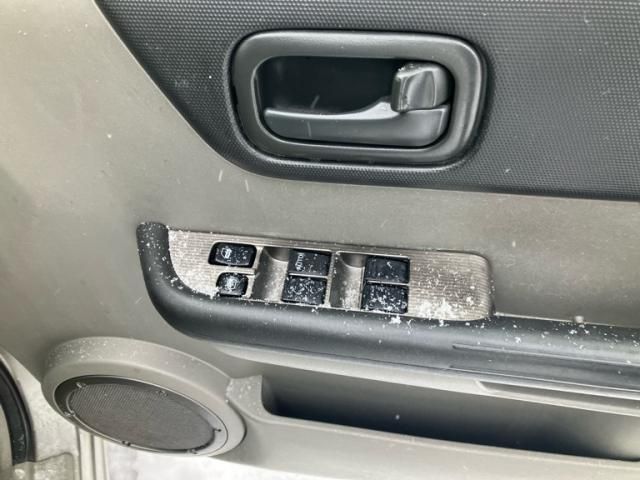 NISSAN X-TRAIL 4WD 2004