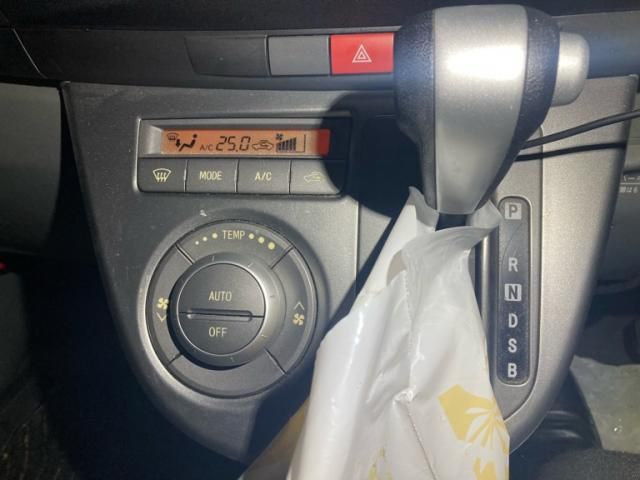 DAIHATSU MOVE 4WD 2007