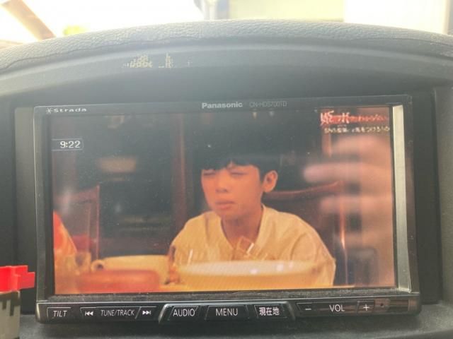 NISSAN ELGRAND  4WD 2011