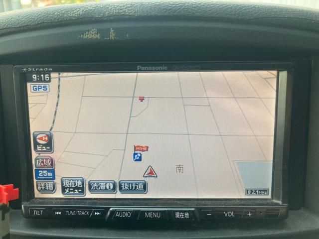 NISSAN ELGRAND  4WD 2011