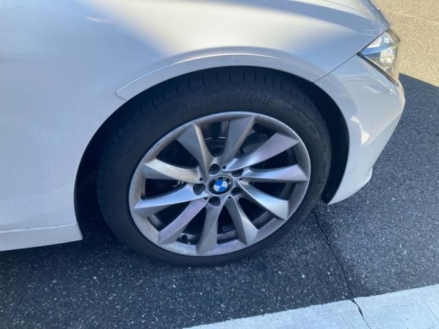 BMW BMW 3series sedan 2012