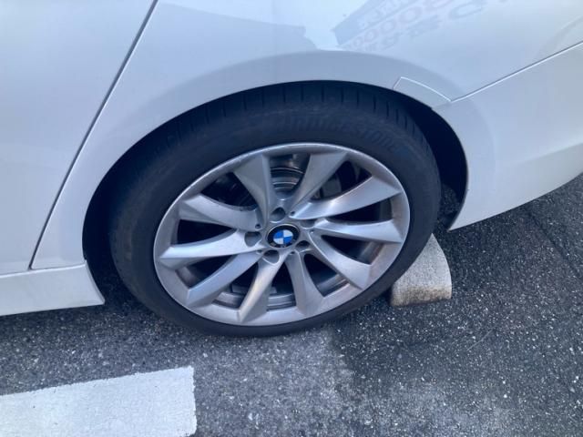 BMW BMW 3series sedan 2012