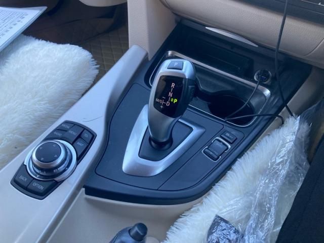 BMW BMW 3series sedan 2012