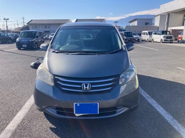 HONDA FREED 2011 