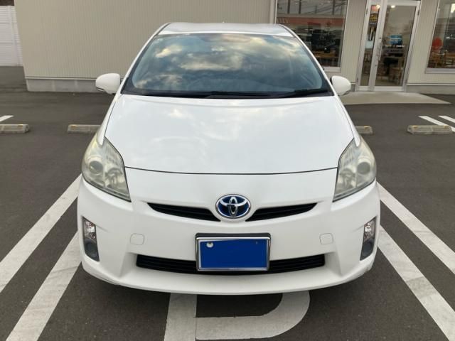 TOYOTA PRIUS 2010