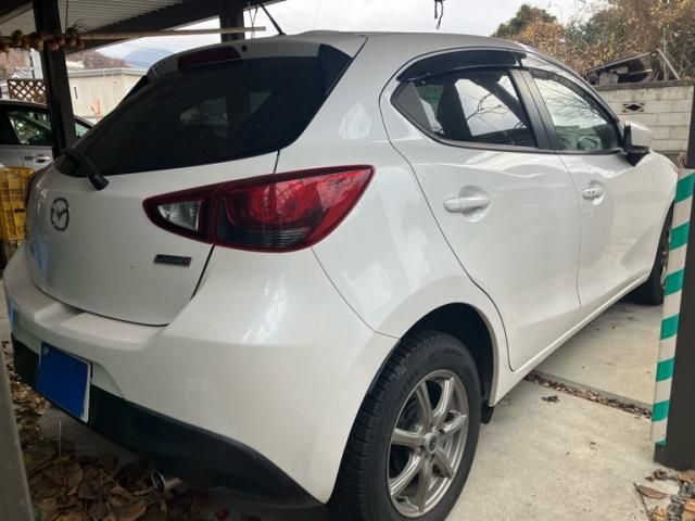 MAZDA DEMIO 4WD 2015