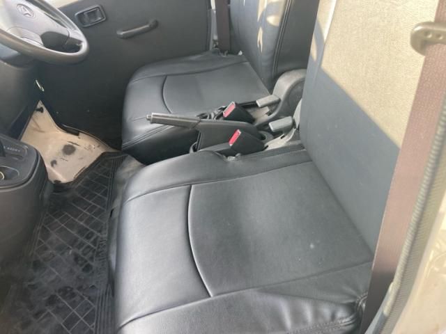 DAIHATSU HIJET CARGO 2014