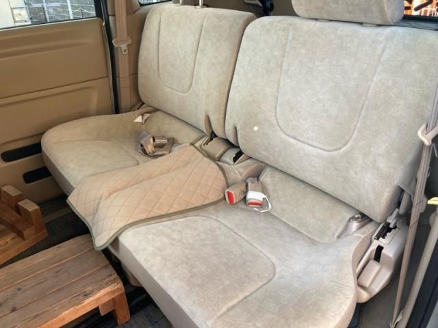 NISSAN SERENA  WG 2004