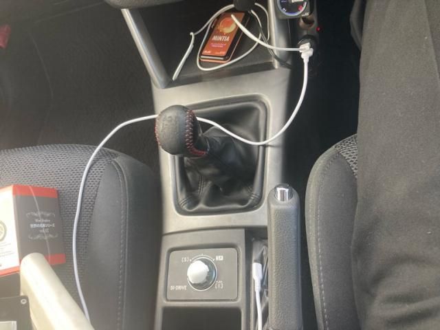 SUBARU FORESTER 2011