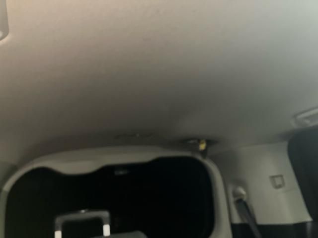 TOYOTA VOXY HYBRID 2014