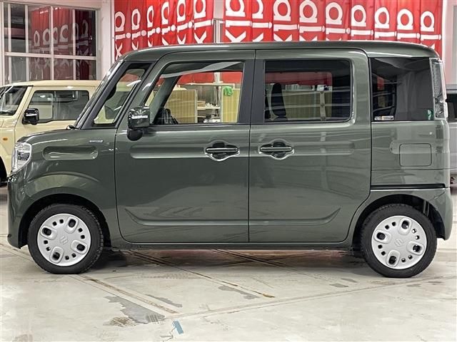 SUZUKI Spacia 4WD 2023