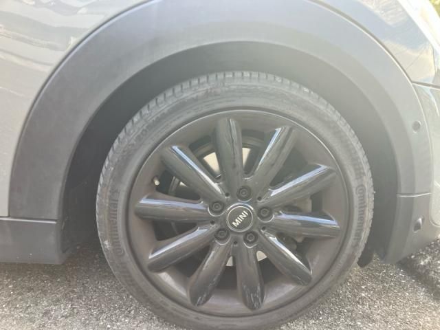 BMW MINI COOPER SD 2021