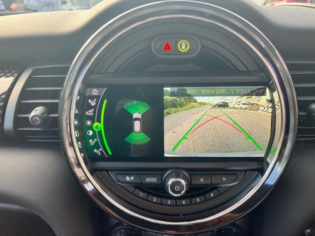 BMW MINI COOPER SD 2021