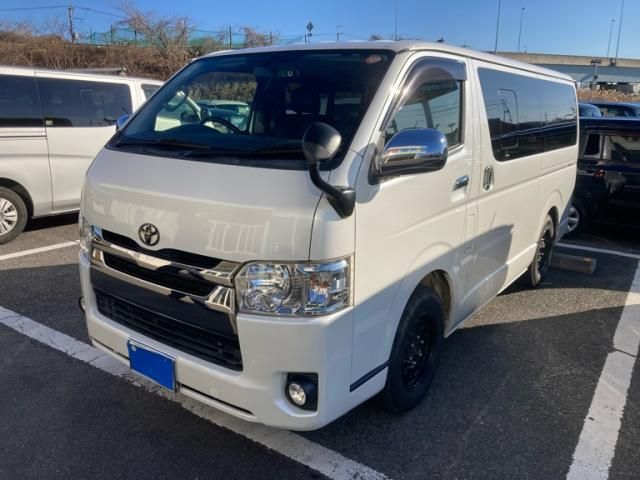 TOYOTA HIACE van 4WD 2015