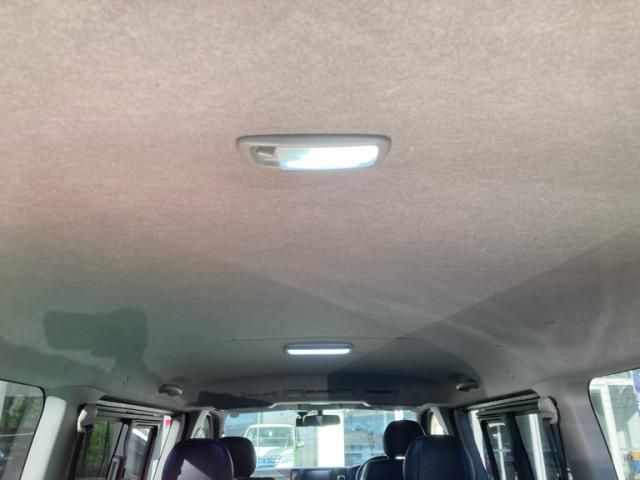 TOYOTA HIACE van 4WD 2015