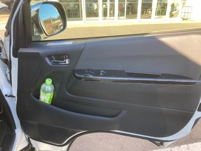 TOYOTA HIACE van 4WD 2015