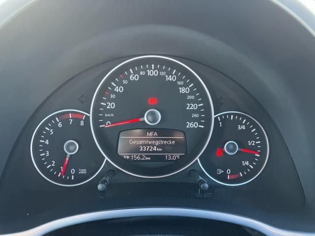 VOLKSWAGEN VOLKSWAGEN The BEETLE 2012