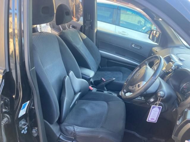 NISSAN X-TRAIL 4WD 2010