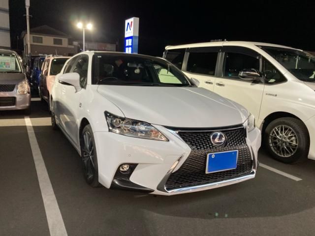 TOYOTA LEXUS CT200h 2017