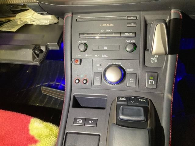 TOYOTA LEXUS CT200h 2017