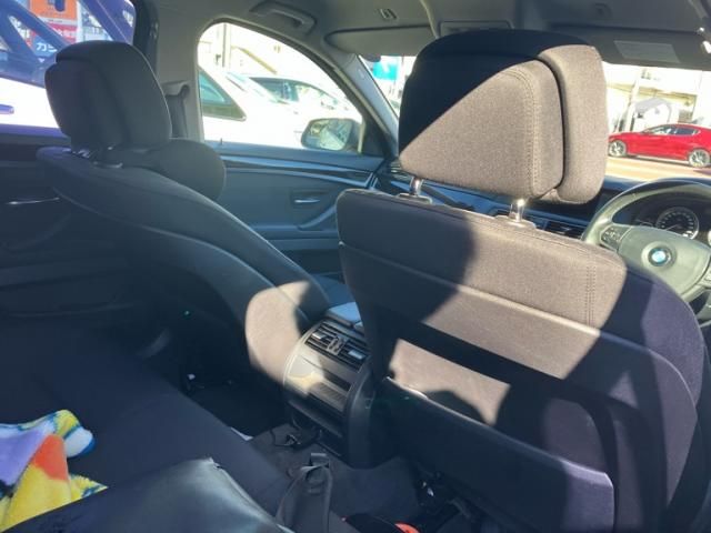 BMW BMW 5series TOURING 2012