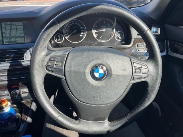 BMW BMW 5series TOURING 2012