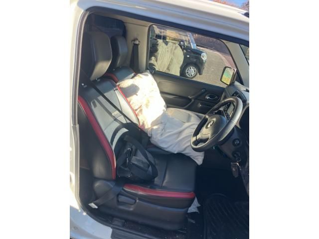 SUZUKI JIMNY 4WD 2013