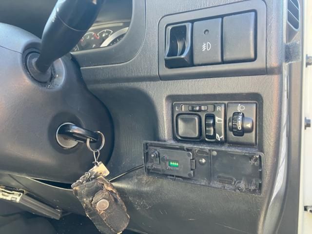 SUZUKI JIMNY 4WD 2013