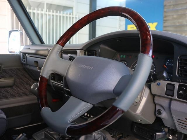 TOYOTA LANDCRUISER PRADO 1994