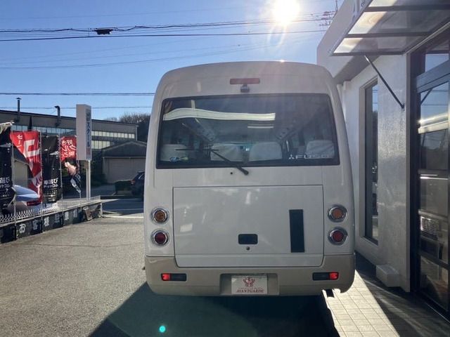 MITSUBISHI ROSA 2022