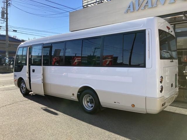 MITSUBISHI ROSA 2022