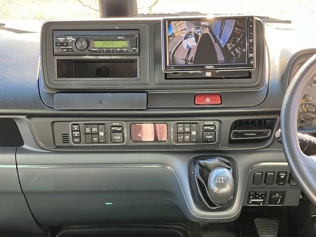 MITSUBISHI ROSA 2022