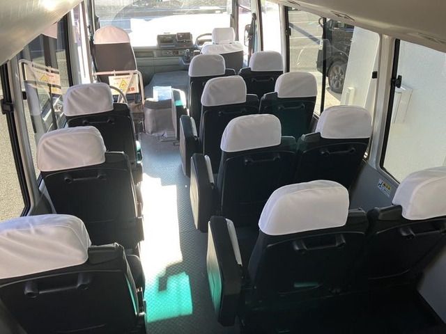 MITSUBISHI ROSA 2022